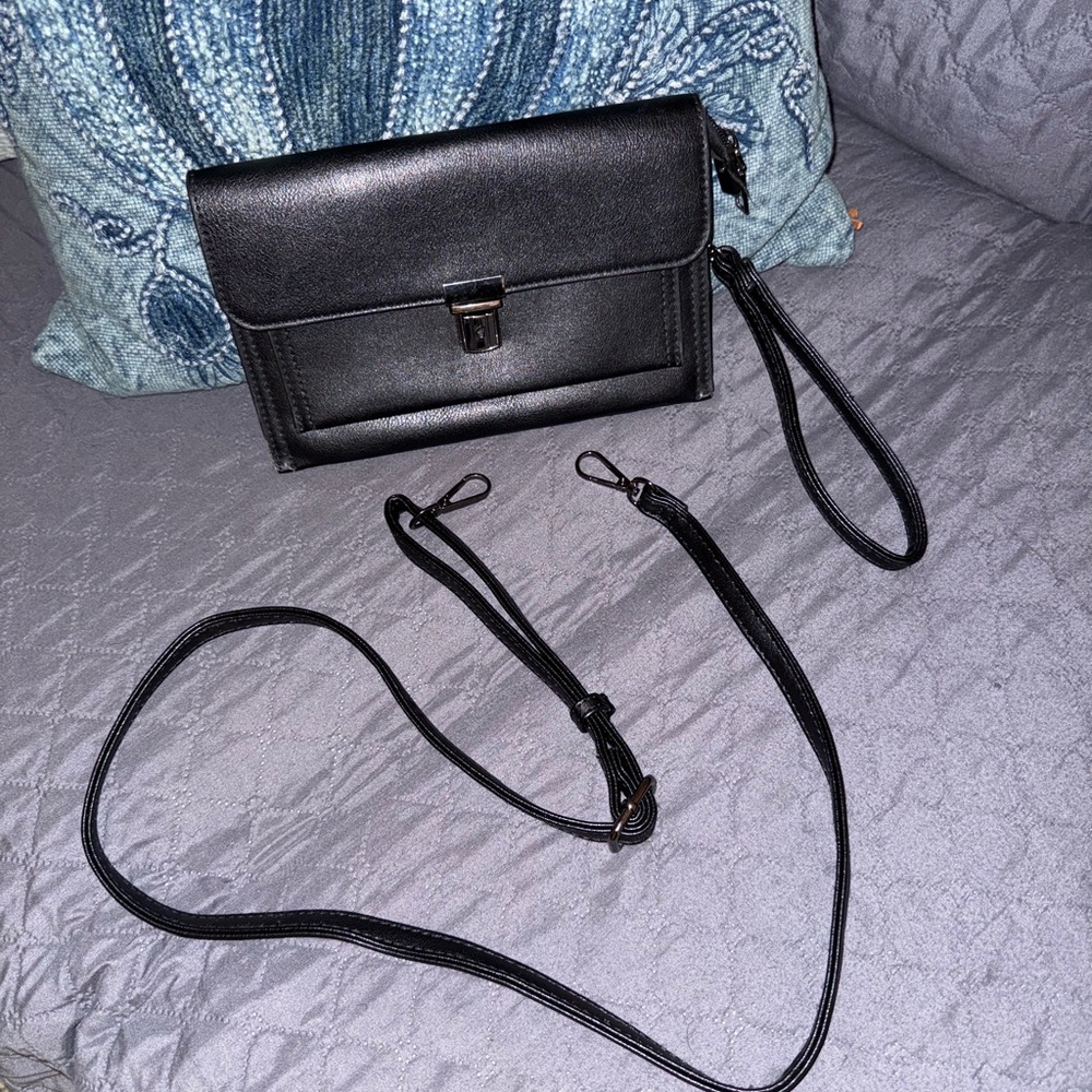 Sleek black wristlet/purse